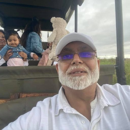 Sudhir-Ruparelia-baby-rhino-naming-by-Ruparelia-Foundation